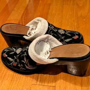 A MARINELLI Chunky embroidered clogs